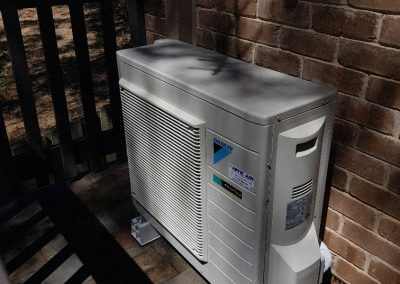 Daikin 7KW hi-wall AC outdoor unit installation for a residential property in Flagstaff Hill